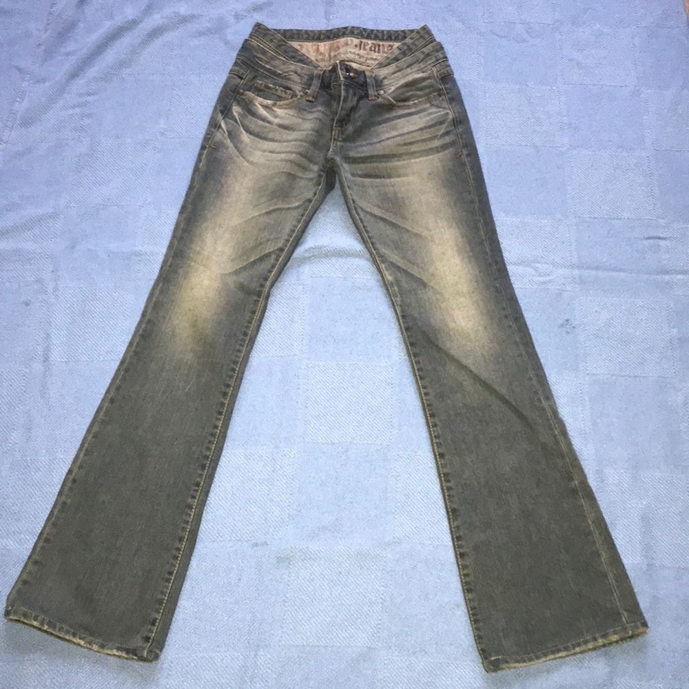 G V 2 by blue jeans,medium to dark wash. Size 24.